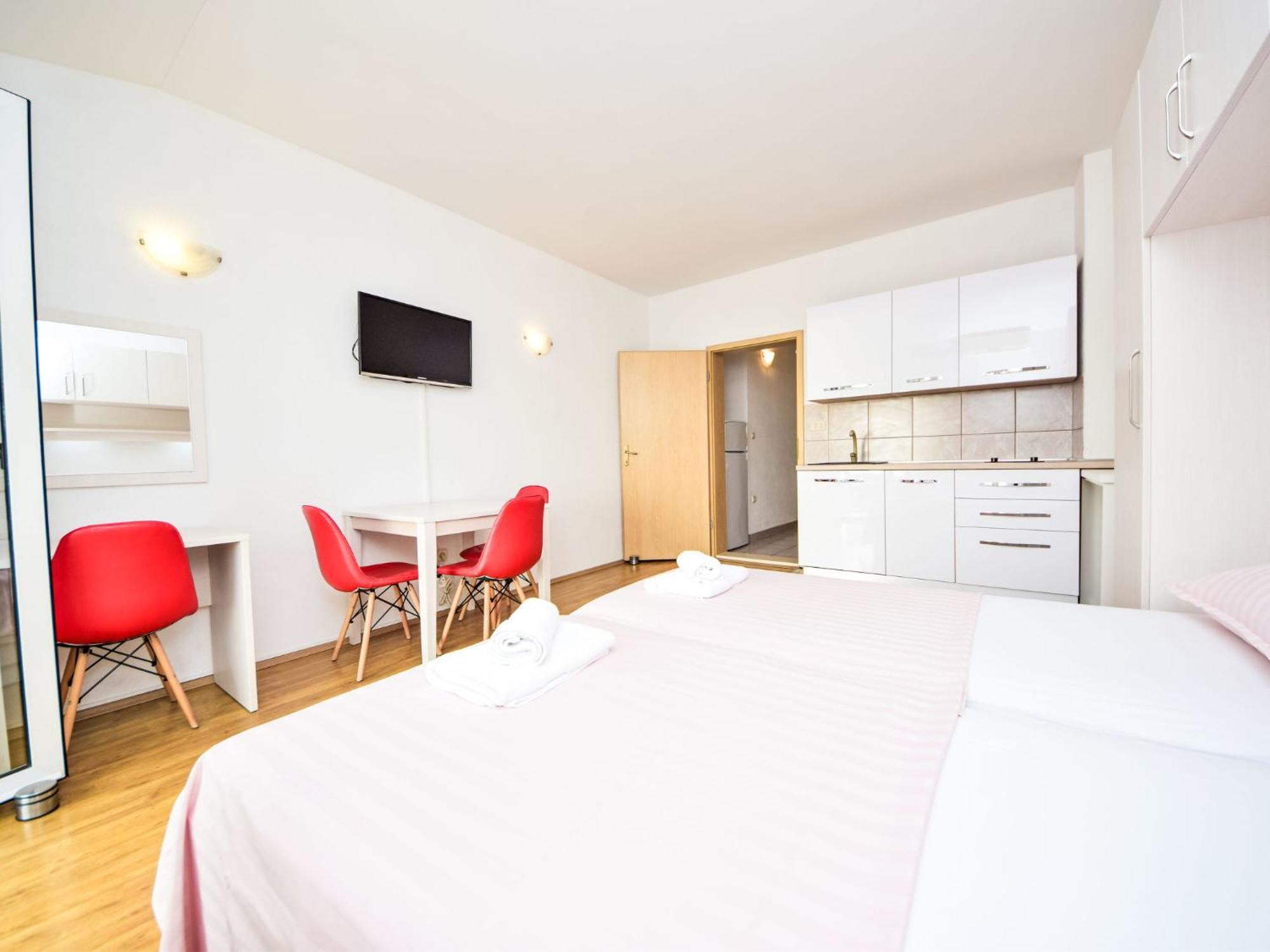 Apartment Mira-1 By Interhome มาคาร์สกา ภายนอก รูปภาพ